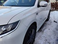 Begagnad Mitsubishi Outlander 224 HK (164 kW) 2019 SUV