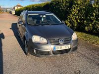 Begagnad VW Golf VI 140 HK (102 kW) 2008 Halvkombi