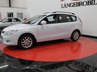 begagnad Hyundai i30 cw 2.0 CRDi(140hk) Ny bes Drag