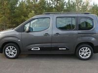 Begagnad Citroën Berlingo PureTech 111 HK (81 kW) 2018 Grå Minibuss