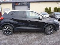 Begagnad Renault Captur Dynamique 90 HK (66 kW) 2016 Svart SUV