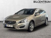 Begagnad Volvo V60 Momentum 150 HK (110 kW) 2012 Brun Kombi