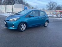 Begagnad Toyota Yaris Hybrid 101 HK (74 kW) 2012