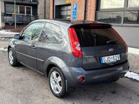 Begagnad Ford Fiesta 70 HK (51 kW) 2008 Halvkombi
