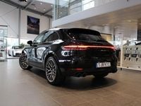 Begagnad Porsche Macan 245 HK (180 kW) 2021 Svart SUV