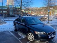 Begagnad Volvo S40 220 HK (161 kW) 2004 Sedan