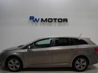 Begagnad Toyota Avensis Edition 147 HK (108 kW) 2014 Brun Kombi