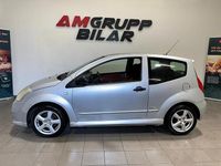 Begagnad Citroën C2 73 HK (53 kW) 2005 Silver Halvkombi