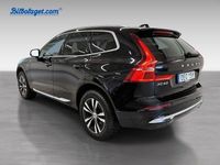 Begagnad Volvo XC60 Plus 350 HK (257 kW) 2023 Svart SUV