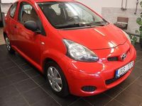 Begagnad Toyota Aygo 68 HK (50 kW) 2010 Röd Halvkombi