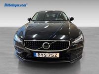 Begagnad Volvo V60 CC 197 HK (144 kW) 2023 Kombi