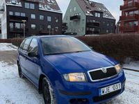 Begagnad Skoda Fabia 75 HK (55 kW) 2005 Blå Kombi
