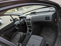 begagnad Peugeot 307 5-dörrar 1.6 XR Euro 3