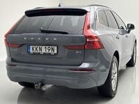 Begagnad Volvo XC60 Momentum 197 HK (144 kW) 2022 Grå SUV