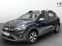 Begagnad Dacia Sandero Expression 91 HK (66 kW) 2022 Grå Halvkombi