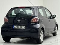 Begagnad Toyota Aygo 68 HK (50 kW) 2012 Svart Halvkombi