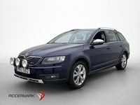 Begagnad Skoda Octavia Scout 184 HK (135 kW) 2015 Blå Kombi