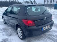 Begagnad Peugeot 307 109 HK (80 kW) 2004