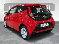 begagnad Toyota Aygo X-Play 1,0 VVT-i V-hjul 2021, Halvkombi