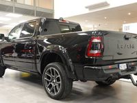 begagnad Dodge Ram Laramie Night Edition Höjd / Skärmbreddare