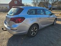 Begagnad Opel Astra 125 HK (91 kW) 2012 Kombi