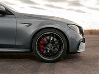Begagnad Mercedes E63 AMG AMG 612 HK (450 kW) 2020 Silentia grau