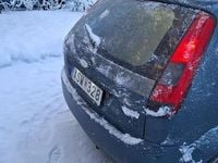 Begagnad Ford Fiesta 60 HK (44 kW) 2003 Halvkombi