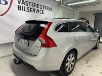 begagnad Volvo V60 D2 Momentum, R-Design Euro 5 /Drag