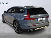 begagnad Volvo V60 CC B4 AWD D Adv NaviP Edt