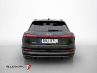 Begagnad Audi e-tron S-Line 300 kW (408 HK) 2022 Svart SUV