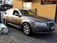 Begagnad Volvo V70 Summum 164 HK (120 kW) 2009 Grå Kombi