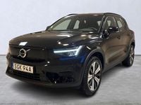 Begagnad Volvo XC40 Core 185 kW (252 HK) 2022 Svart SUV