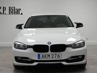 Begagnad BMW 320 Sport Line 184 HK (135 kW) 2012 Vit Kombi