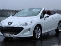Begagnad Peugeot 308 2010 Vit