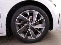 Begagnad Skoda Enyaq iV 194 kW (265 HK) 2022 Moon white metallic SUV