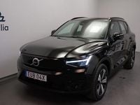 Begagnad Volvo XC40 Core 175 kW (238 HK) 2022 Svart SUV