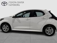 Begagnad Toyota Yaris Hybrid Active 117 HK (86 kW) 2022 Vit Halvkombi