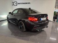 begagnad BMW M235 xDrive Coupé 400+HK Skinn Kamera GPS H&K M2 avgas