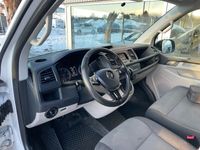 begagnad VW Transporter T30 2.0TDI Aut Lång Drag D-Värm 2017, Transportbil