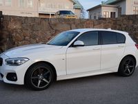 begagnad BMW 118 d xDrive 5-dörrars M Sport Euro 6 Navigation Drag