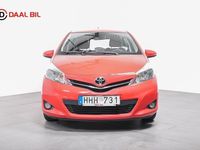 begagnad Toyota Yaris 5-DÖRRAR 1.33 DUAL MULTIDRIVE S KAMERA NAV 2013, Halvkombi