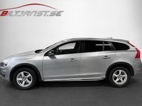 Begagnad Volvo V60 CC Summum 192 HK (141 kW) 2016 Silver Kombi