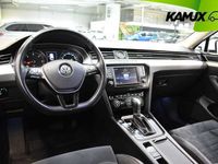begagnad VW Passat 2.0 TDI SCR BlueMotion 4Motion DSG PDC Drag 190hk