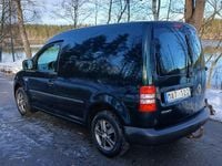 Begagnad VW Caddy 102 HK (75 kW) 2012 Minibuss