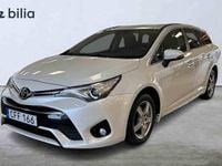 Begagnad Toyota Avensis 2017 Vit Kombi