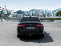 Ny BMW 530e M Sport 190 HK (139 kW) 2025 Svart Sedan