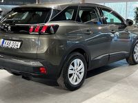 begagnad Peugeot 3008 Active 1.2 PureTech - Motorvärmare, Vinterhjul 2017, SUV