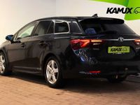 begagnad Toyota Avensis Combi 2.0 D-4D Backkamera Drag Navi 143hk