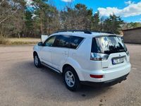 begagnad Mitsubishi Outlander 2.2 Di-D 4WD Sportronic/Drag/ Euro 5