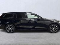 Begagnad Volvo V60 Momentum 192 HK (141 kW) 2019 Svart Kombi